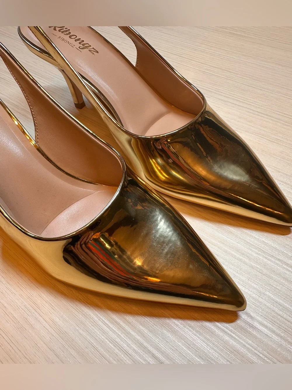 Gold Metallic Slingback Kitten Heels | Size 8 (Fits Like 7.5) | Like New ✨